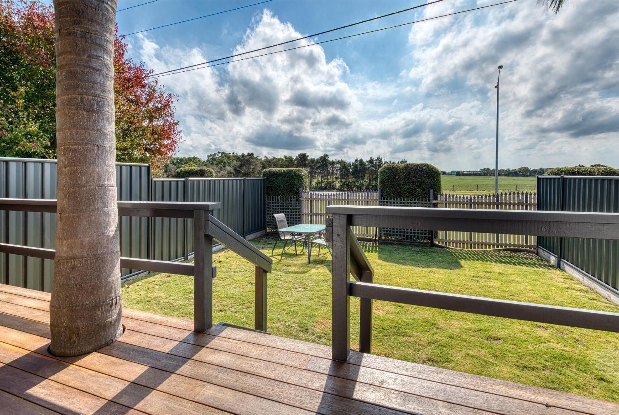 Inverloch Motel Экстерьер фото